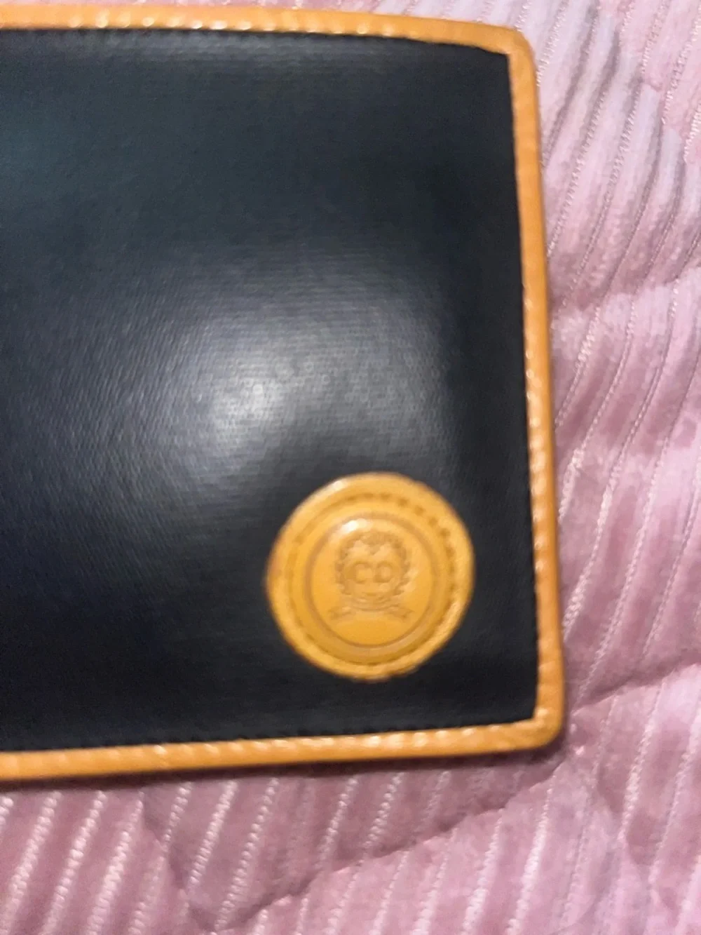 Vintage Christian Dior Men's Black Bifold Wallet with Tan Trim - Picture 2 of 8